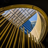 Rondo Jazdy Polskiej - Zebra Tower - dziura